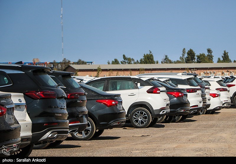 واردات خودرو سال آینده ۲ برابر می‌شود/ پیشنهاد اعتبار ۲میلیارد دلاری در بودجه ۱۴۰۲